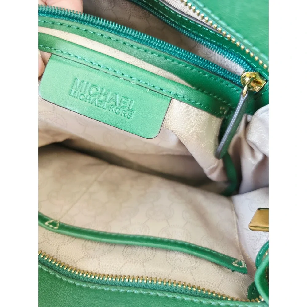 Michael Kors Hamilton Green Leather Satchel Gold Padlock Handbag Excellent